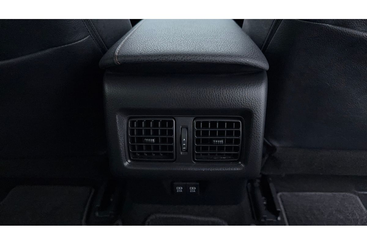 2020 Toyota Camry SL GSV70R