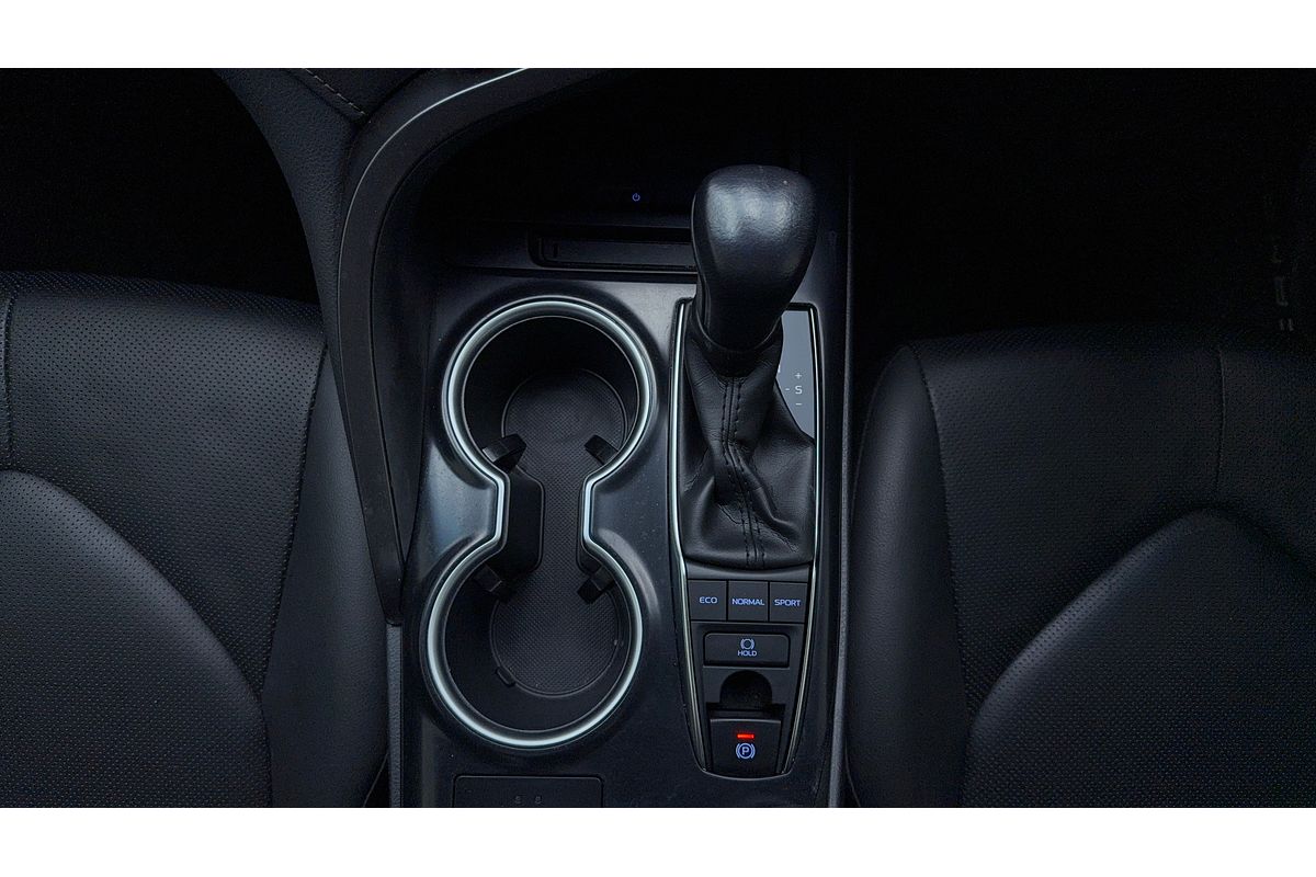 2020 Toyota Camry SL GSV70R