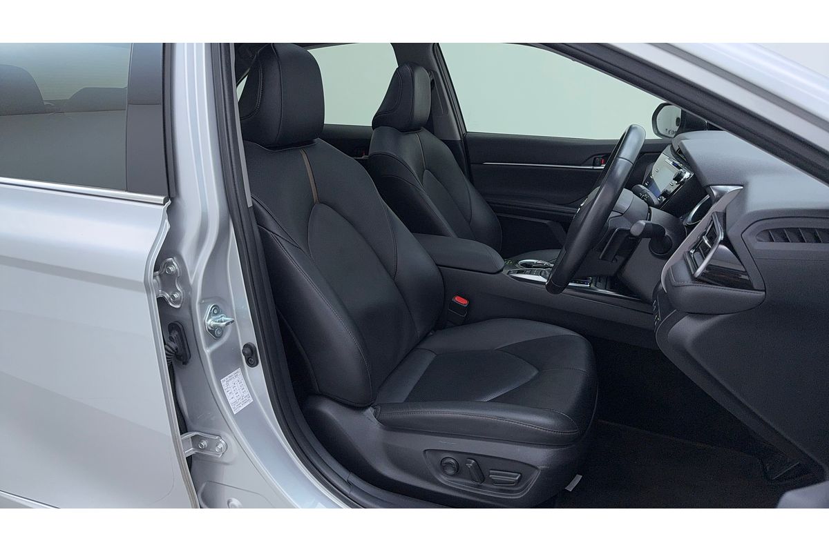 2020 Toyota Camry SL GSV70R