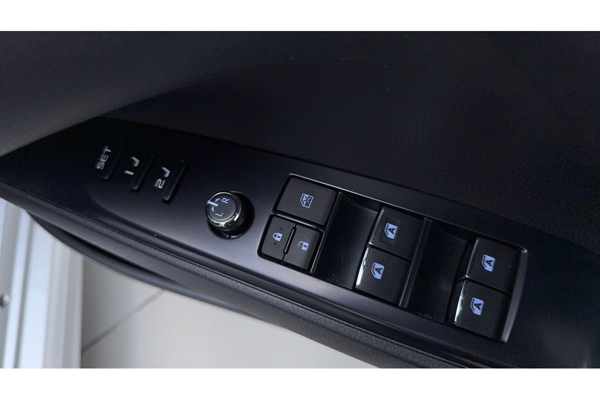 2020 Toyota Camry SL GSV70R