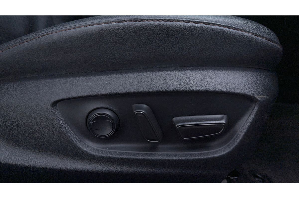 2020 Toyota Camry SL GSV70R