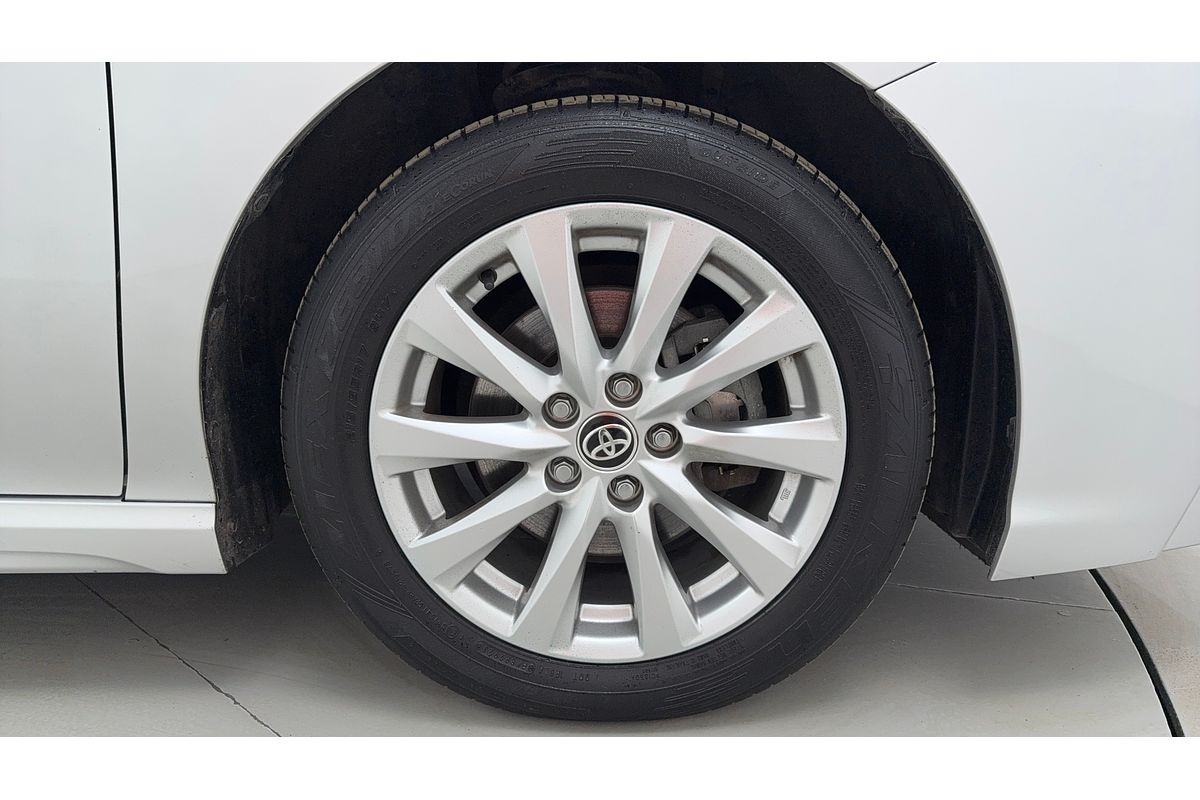 2020 Toyota Camry Ascent Sport AXVH71R