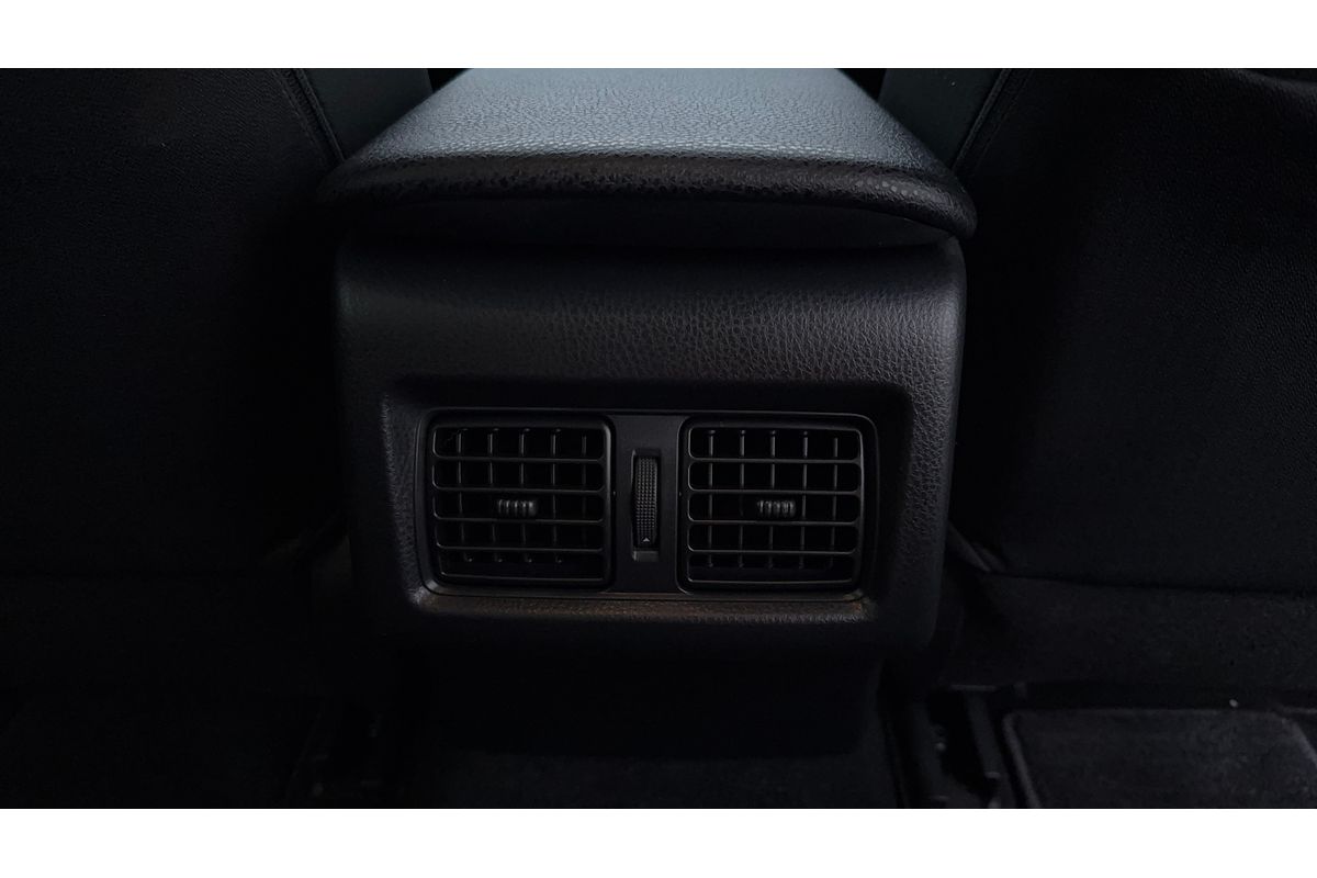 2020 Toyota Camry Ascent Sport AXVH71R