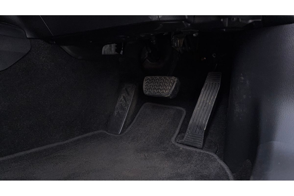 2020 Toyota Camry Ascent Sport AXVH71R