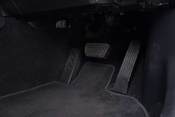 2020 Toyota Camry Ascent Sport AXVH71R