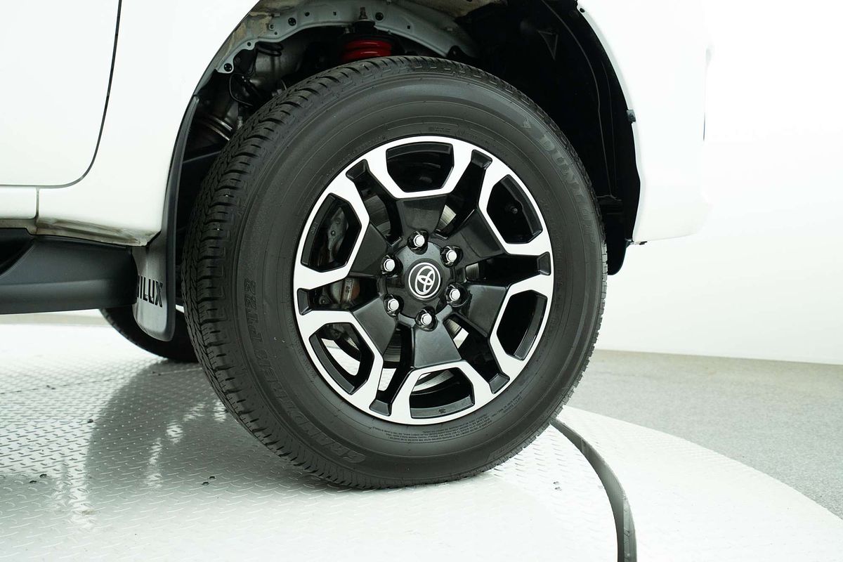 2020 Toyota Hilux SR GUN126R 4X4