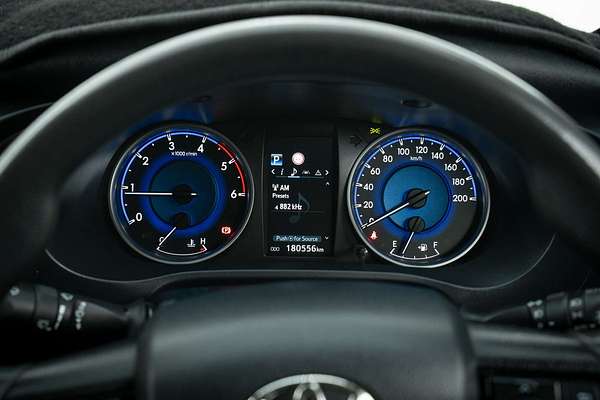 2020 Toyota Hilux SR GUN126R 4X4