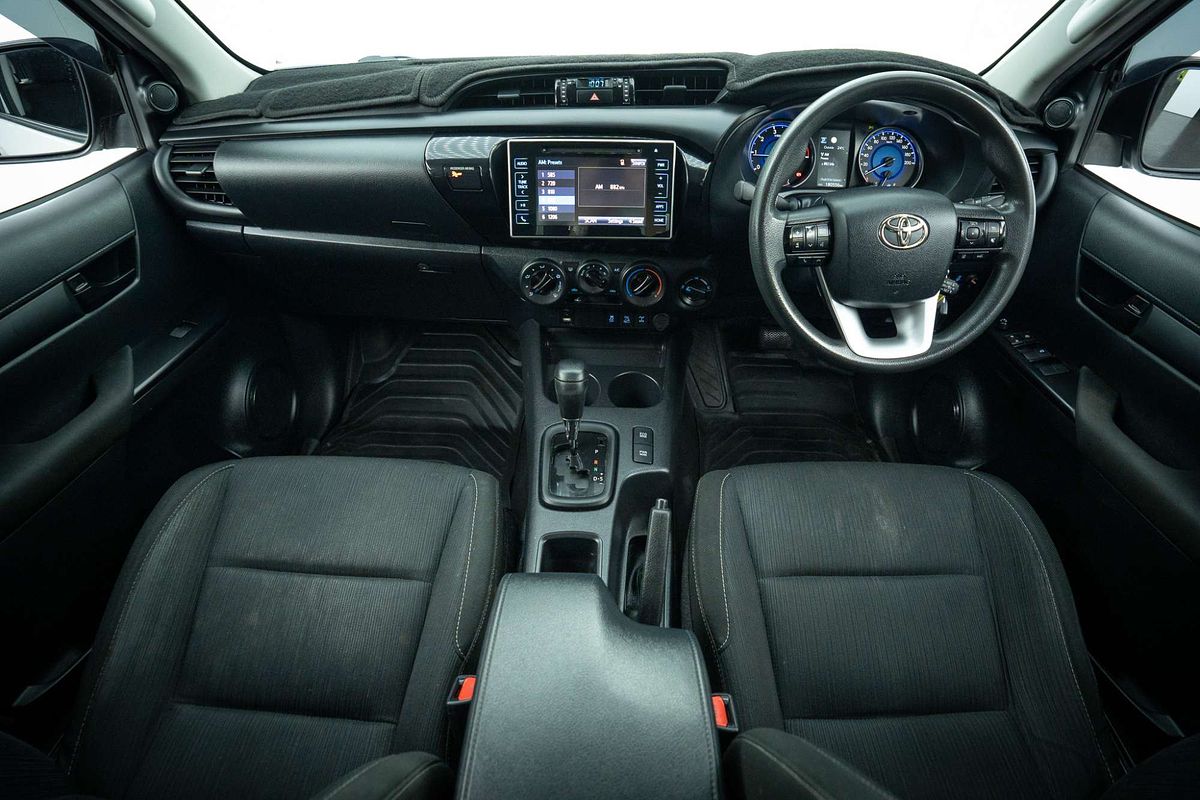 2020 Toyota Hilux SR GUN126R 4X4