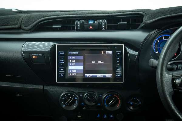 2020 Toyota Hilux SR GUN126R 4X4