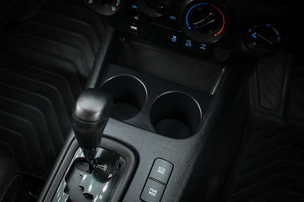 2020 Toyota Hilux SR GUN126R 4X4