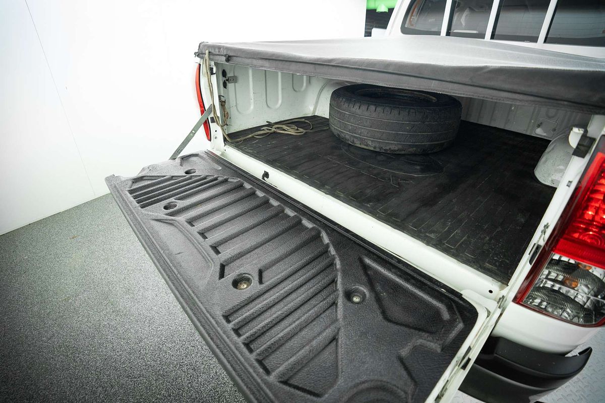 2020 Toyota Hilux SR GUN126R 4X4