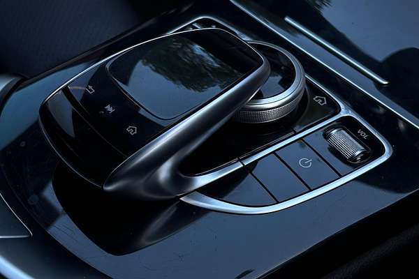 2019 Mercedes-Benz C-Class C200 W205