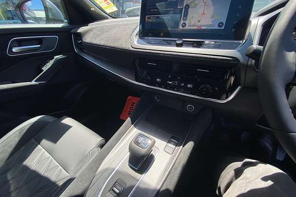 2025 Nissan QASHQAI Ti-L J12