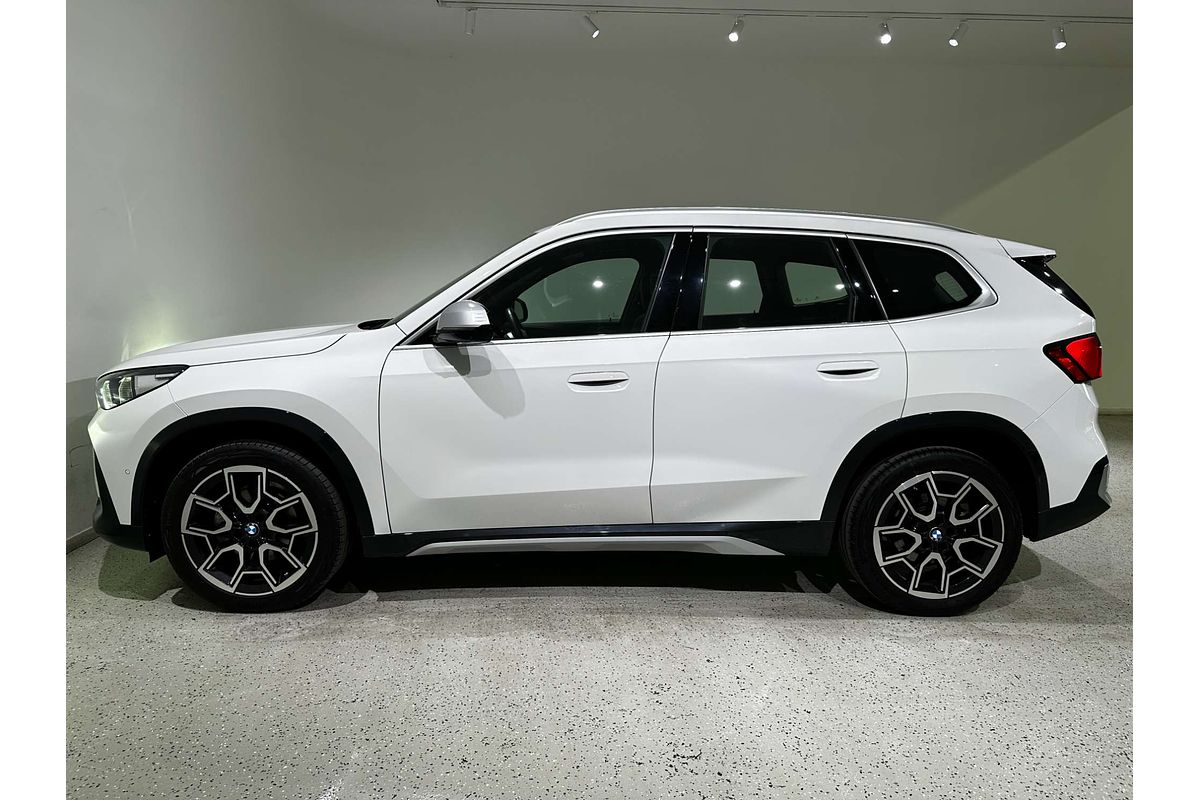 2023 BMW X1 xDrive20i U11
