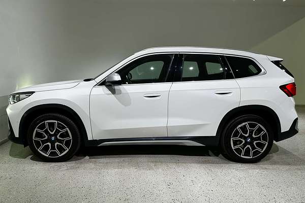 2023 BMW X1 xDrive20i U11