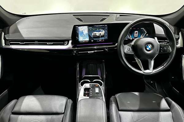 2023 BMW X1 xDrive20i U11