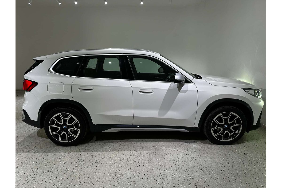 2023 BMW X1 xDrive20i U11