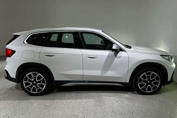 2023 BMW X1 xDrive20i U11