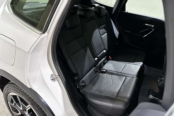 2023 BMW X1 xDrive20i U11