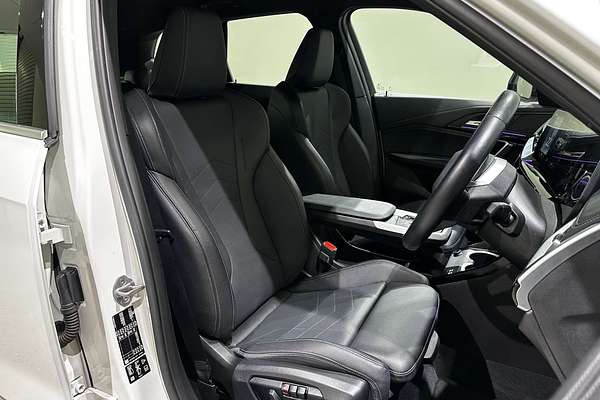 2023 BMW X1 xDrive20i U11