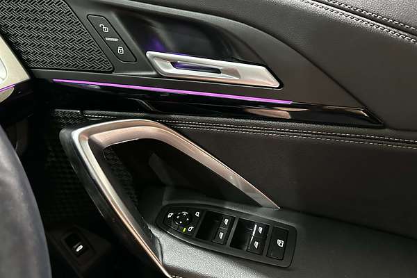 2023 BMW X1 xDrive20i U11