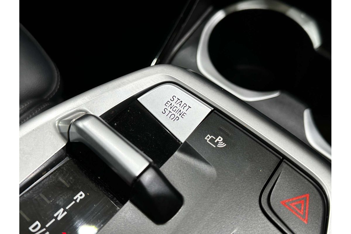 2023 BMW X1 xDrive20i U11