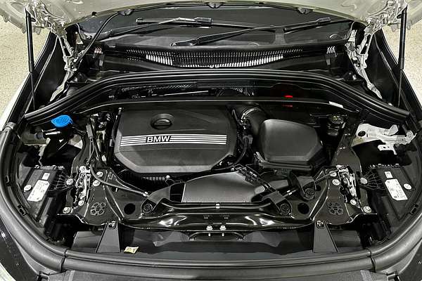 2023 BMW X1 xDrive20i U11