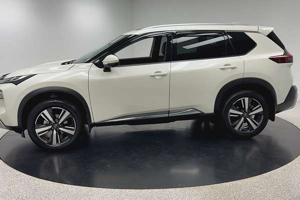 2024 Nissan X-TRAIL Ti-L T33