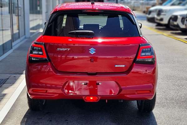 2025 Suzuki Swift Hybrid Plus UZ