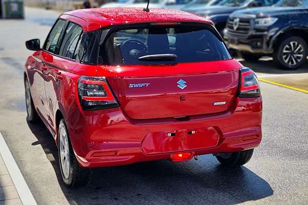 2025 Suzuki Swift Hybrid Plus UZ