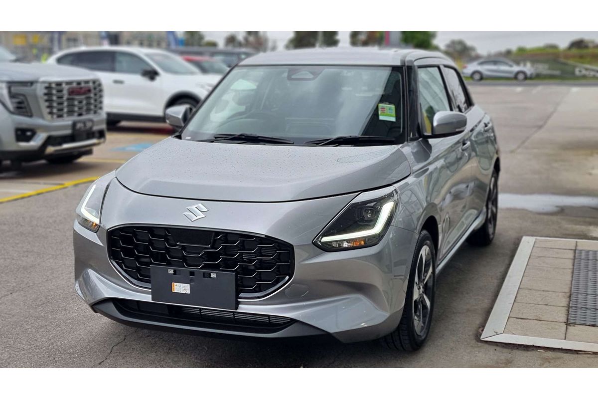 2025 Suzuki Swift Hybrid GLX UZ