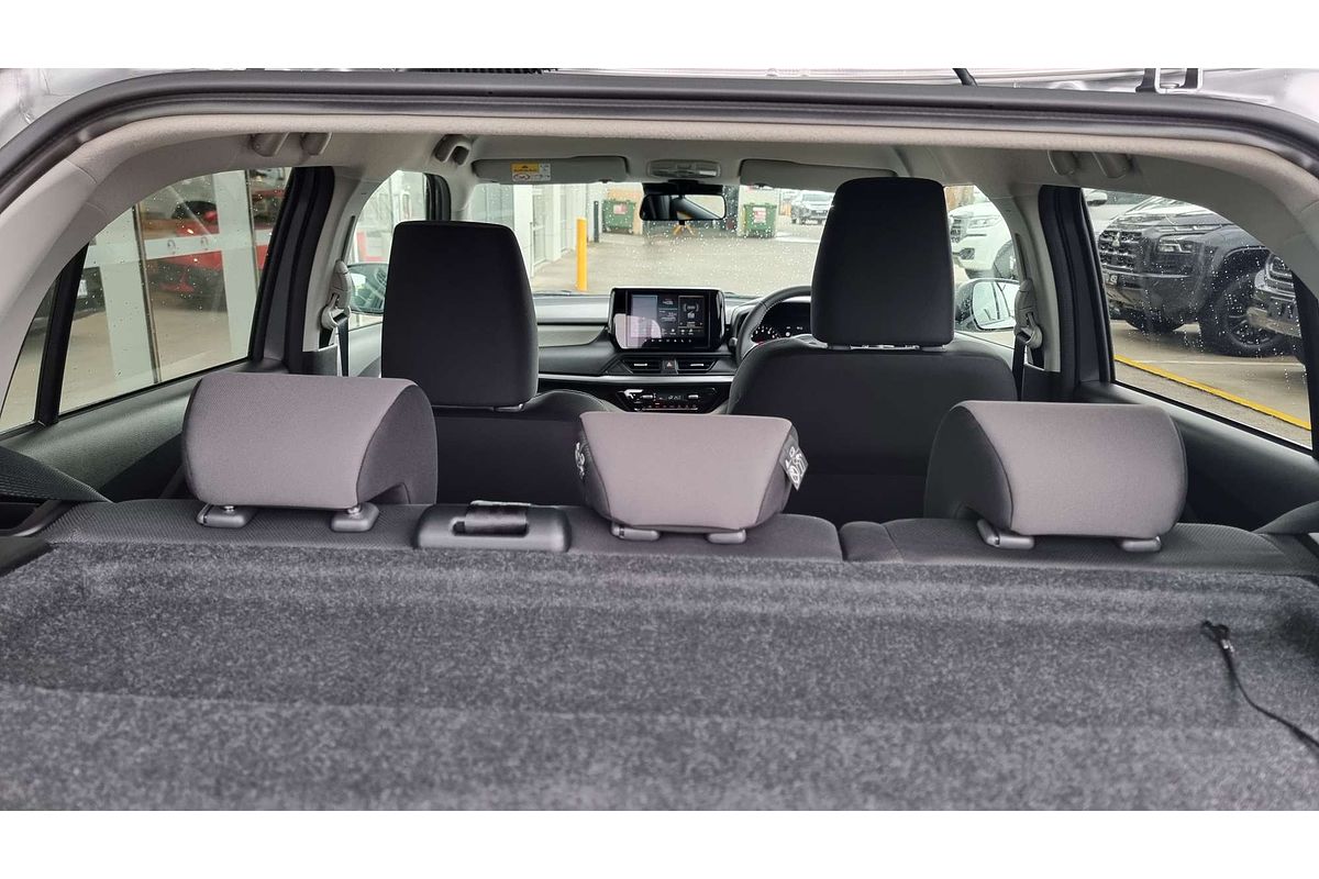 2025 Suzuki Swift Hybrid GLX UZ