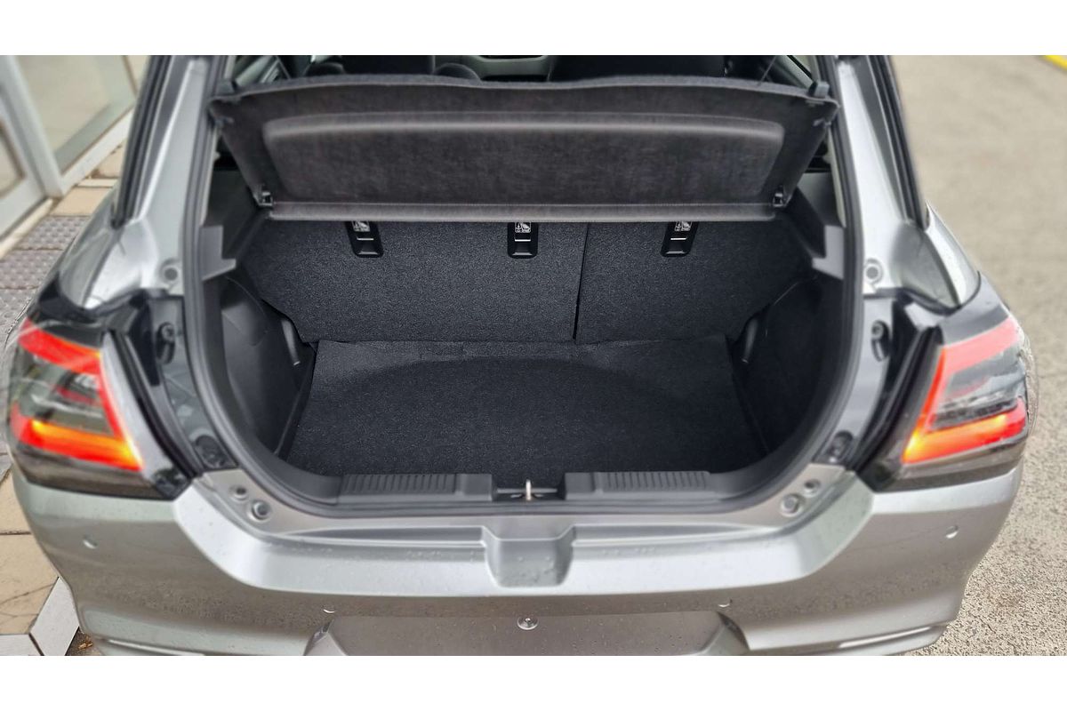 2025 Suzuki Swift Hybrid GLX UZ