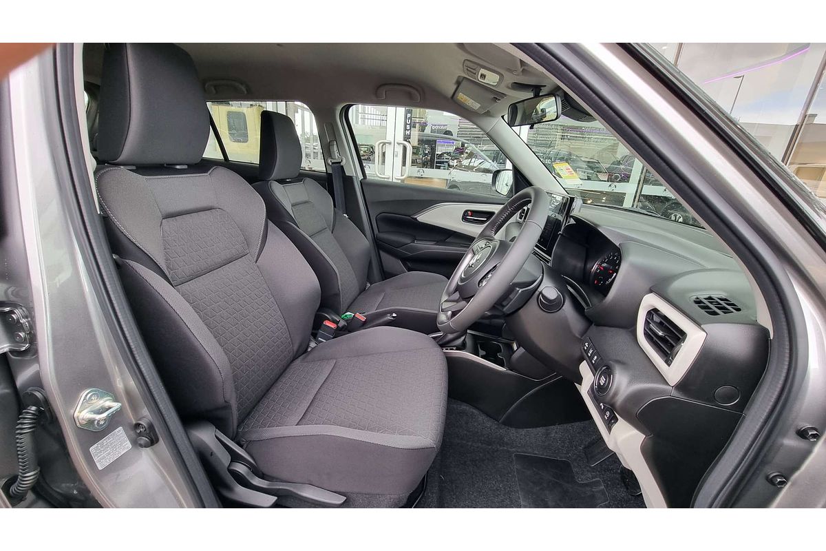 2025 Suzuki Swift Hybrid GLX UZ