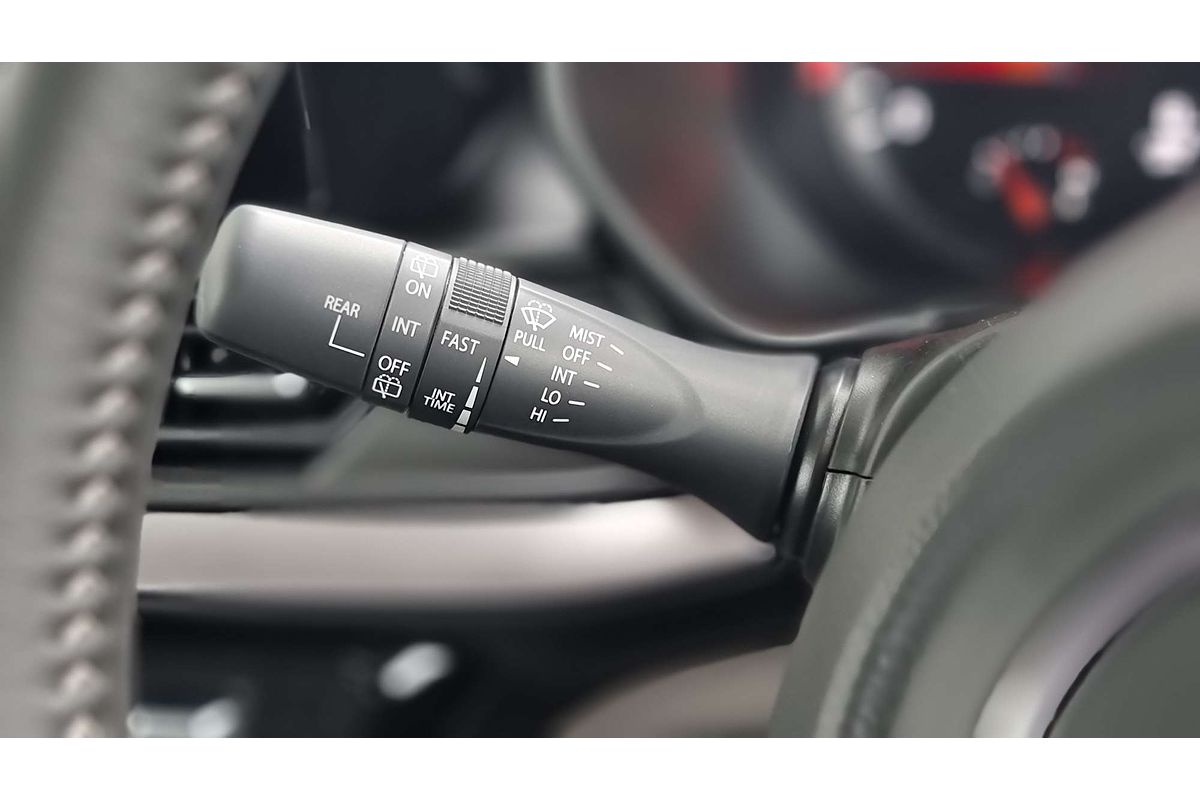 2025 Suzuki Swift Hybrid GLX UZ