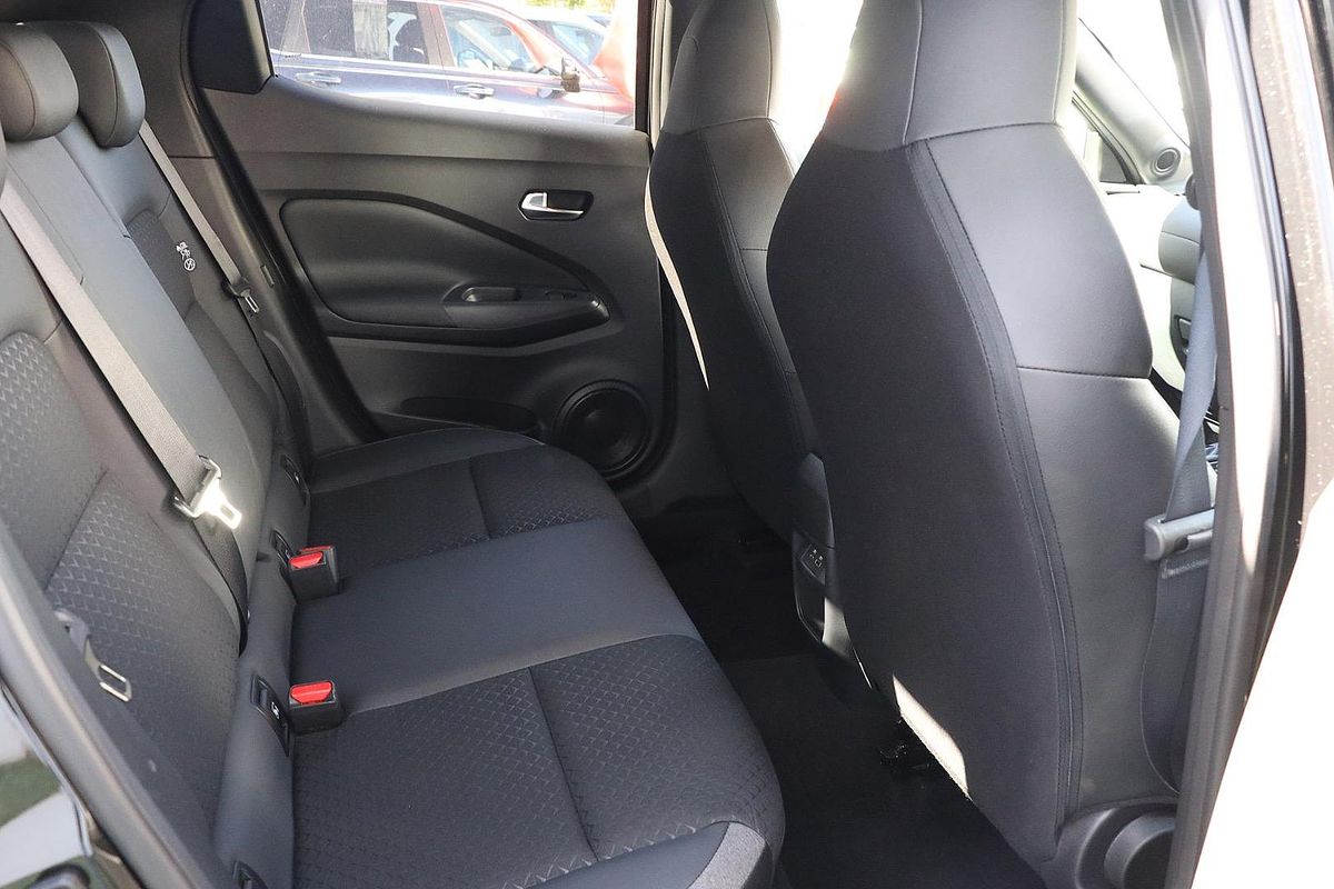 2024 Nissan JUKE ST-L F16