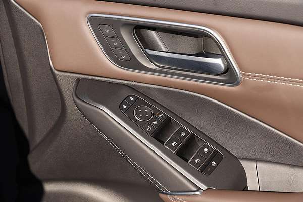 2025 Nissan QASHQAI Ti J12