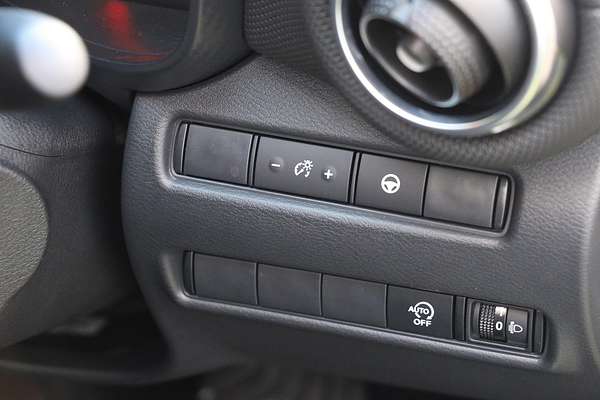 2024 Nissan JUKE ST-L F16