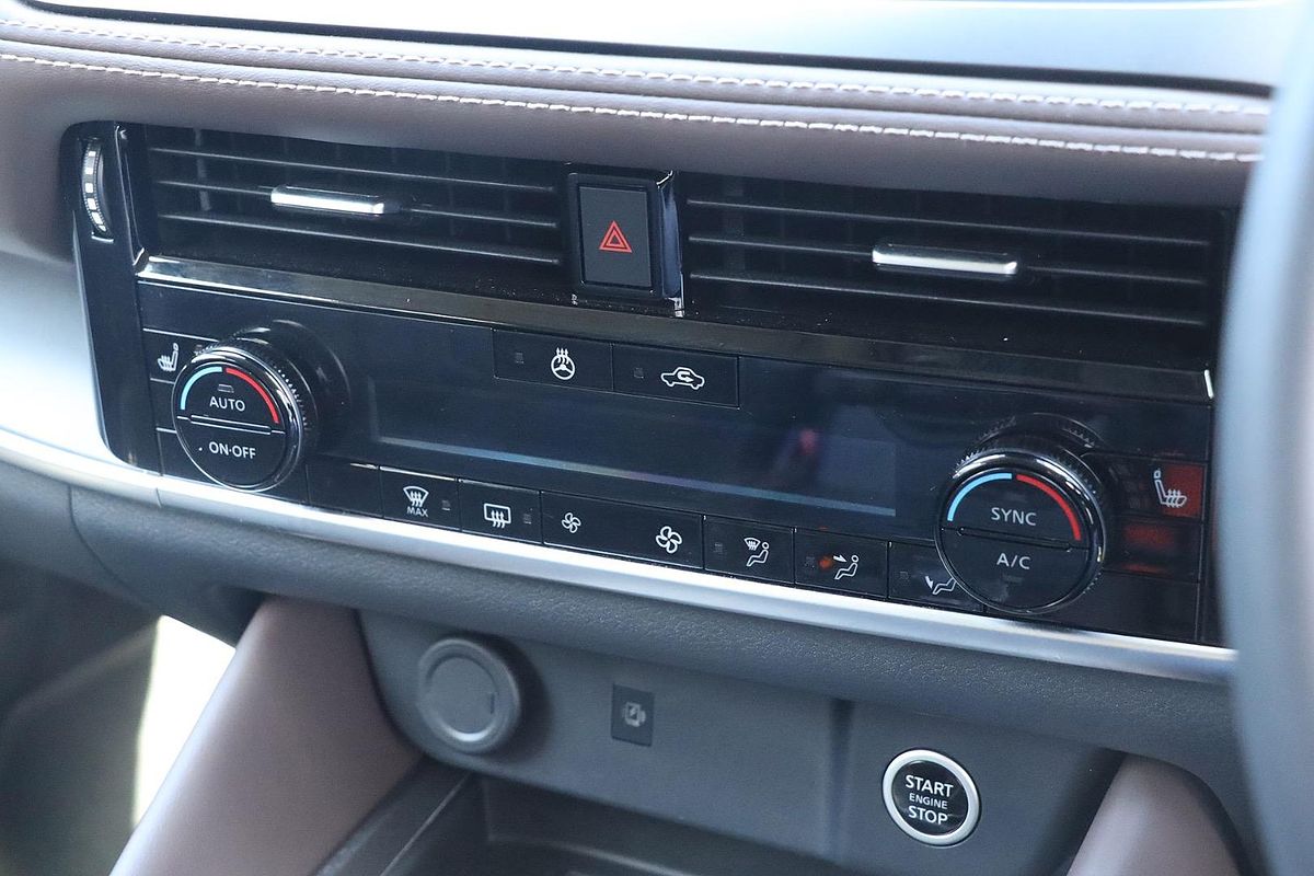 2025 Nissan QASHQAI Ti J12