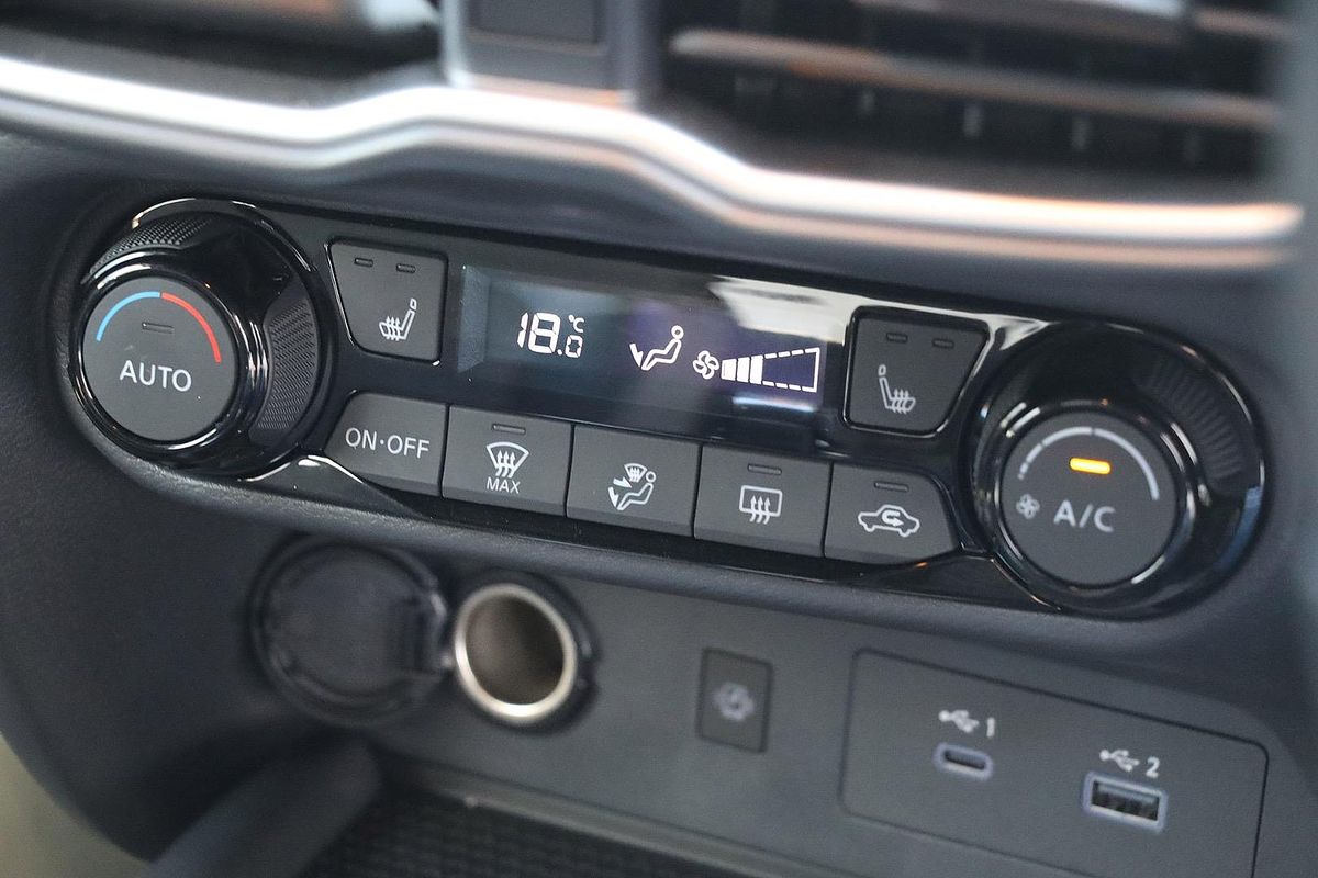 2024 Nissan JUKE ST-L F16