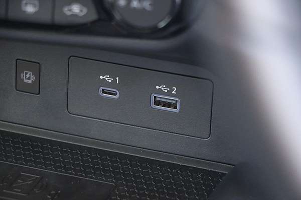 2024 Nissan JUKE ST-L F16