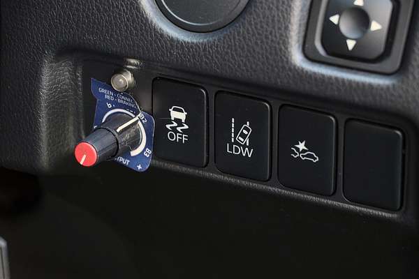 2020 Mitsubishi Triton GLX-R MR 4X4