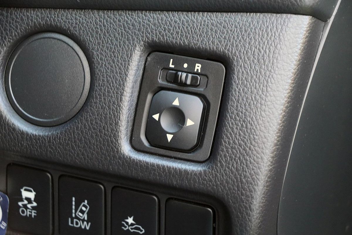 2020 Mitsubishi Triton GLX-R MR 4X4