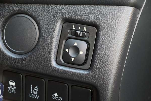 2020 Mitsubishi Triton GLX-R MR 4X4