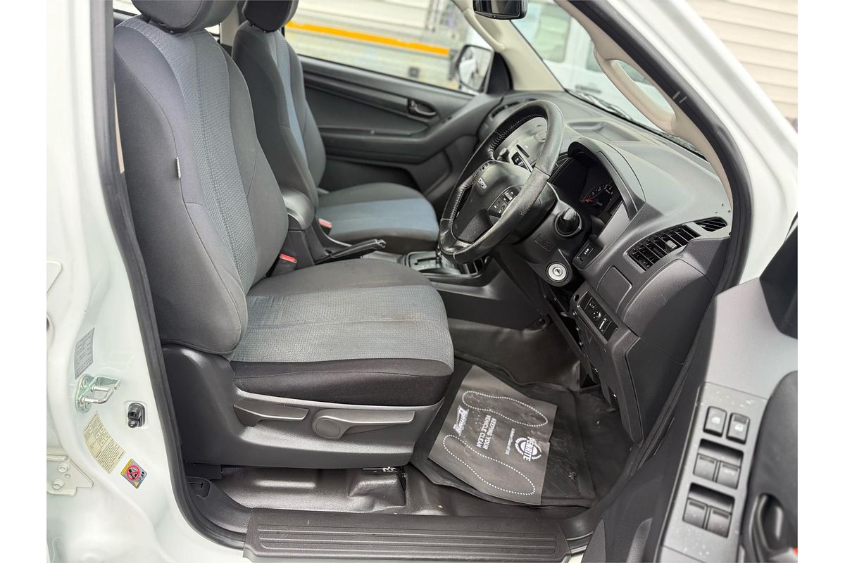 2015 Isuzu D-MAX SX High Ride Rear Wheel Drive