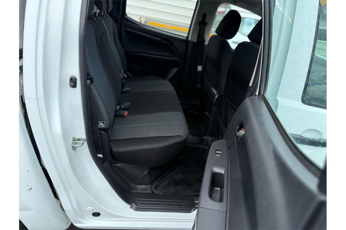 2015 Isuzu D-MAX SX High Ride Rear Wheel Drive