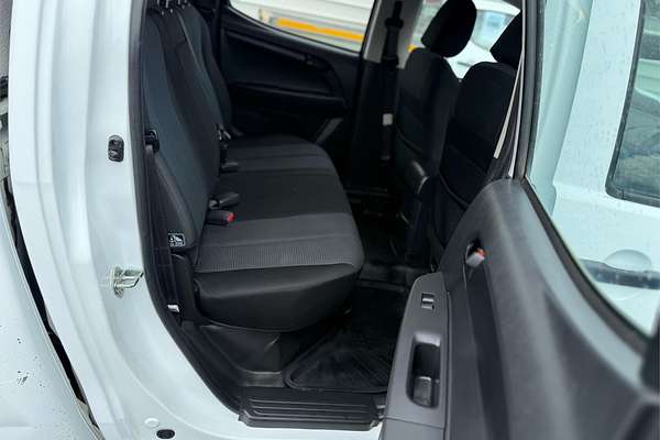 2015 Isuzu D-MAX SX High Ride Rear Wheel Drive