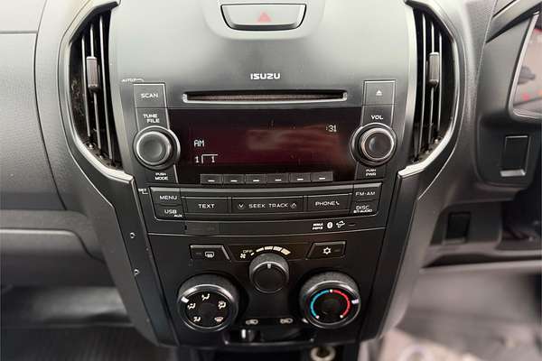 2015 Isuzu D-MAX SX High Ride Rear Wheel Drive