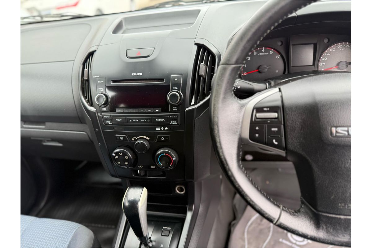 2015 Isuzu D-MAX SX High Ride Rear Wheel Drive