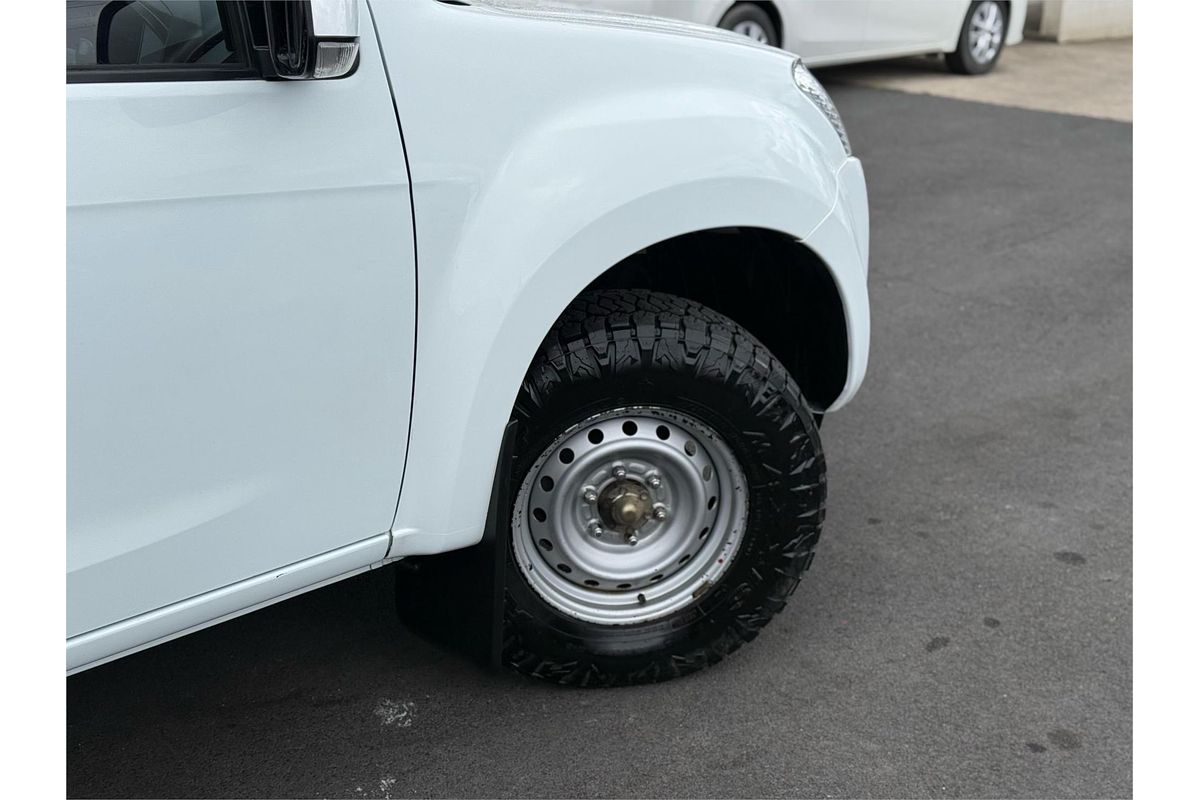 2015 Isuzu D-MAX SX High Ride Rear Wheel Drive
